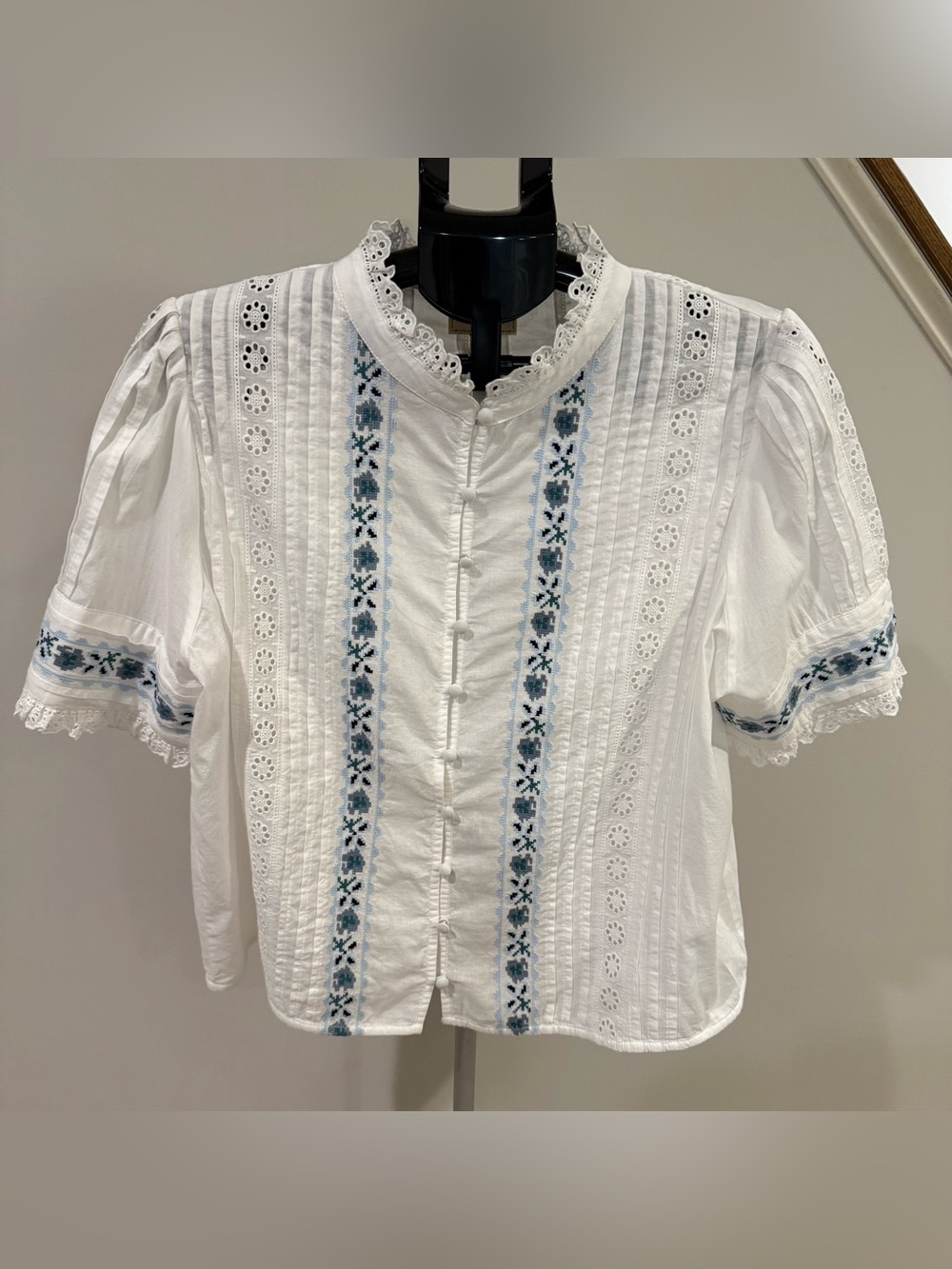 Sezane Kirane X Andion White Cotton Eyelet Blouse with Blue Embroidery 46 14